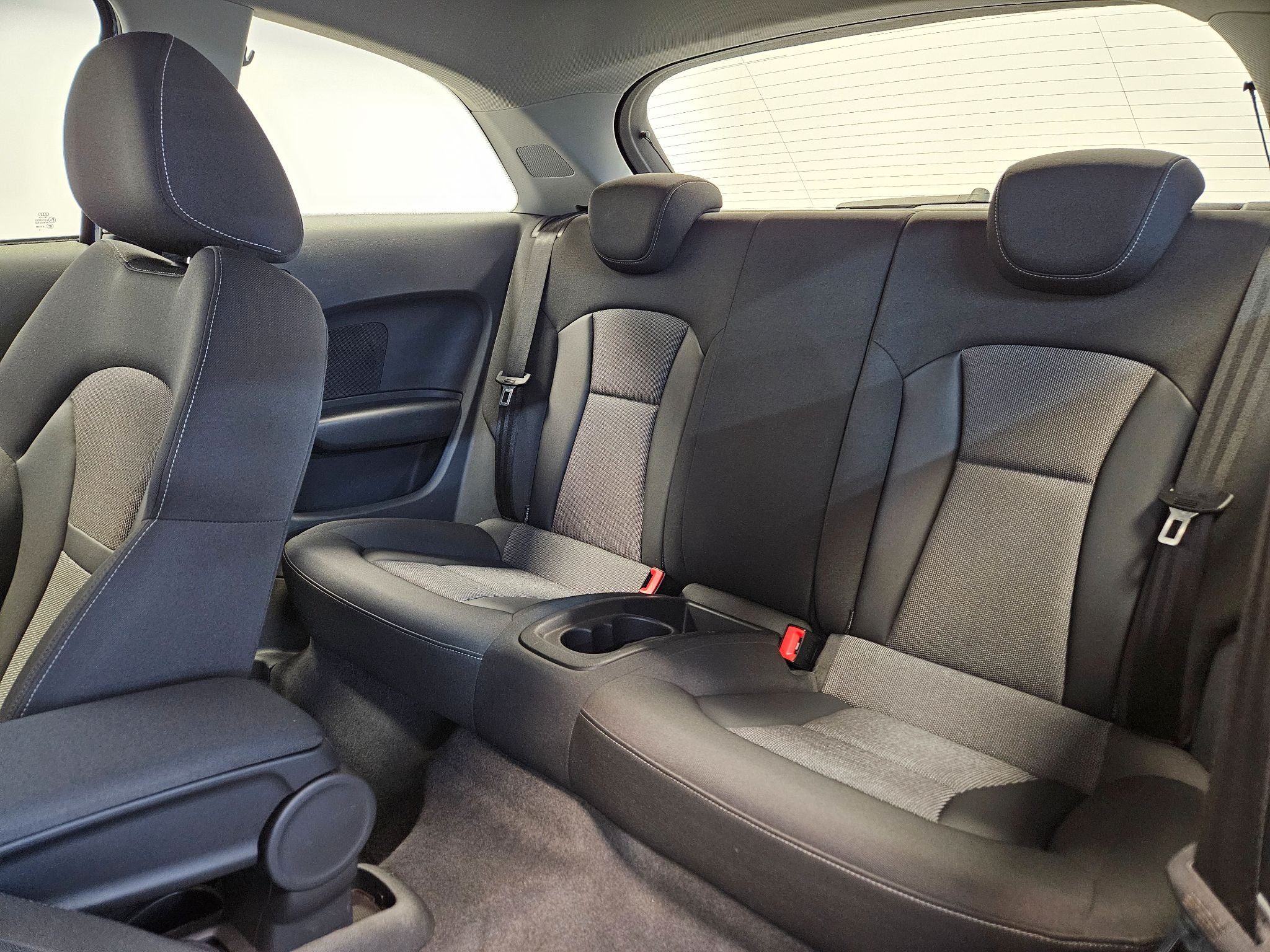 Audi A1 1.4 TFSI S Tronic, 122hp, 2011