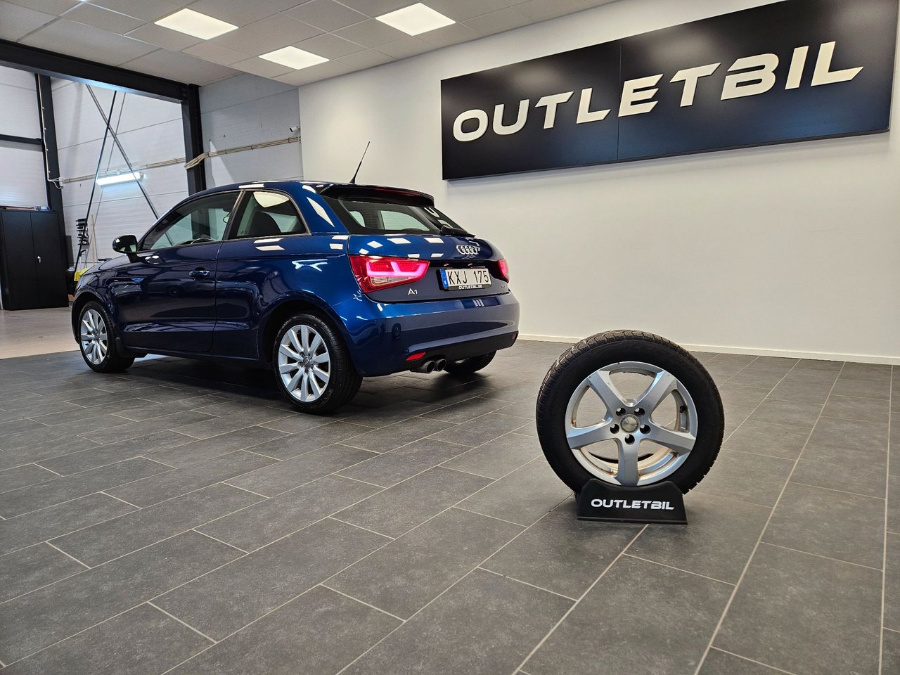Audi A1 1.4 TFSI S Tronic, 122hp, 2011
