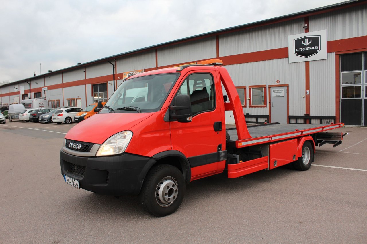 Iveco Daily 65C18 Karosseri Cab 3.0 HPT Manuell, 6-trinn, 176hk, 2009