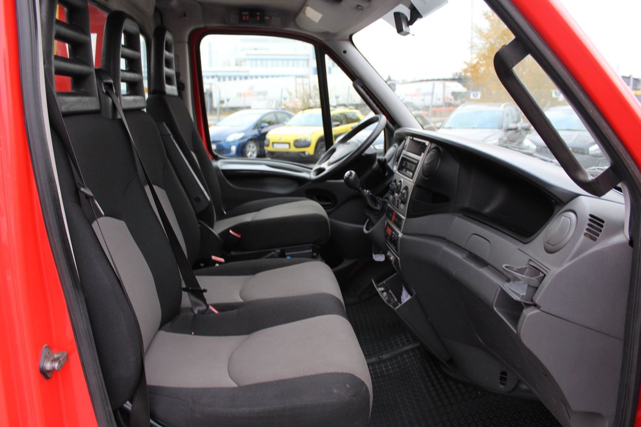 Iveco Daily 65C18 Karosseri Cab 3.0 HPT Manuell, 6-trinn, 176hk, 2009