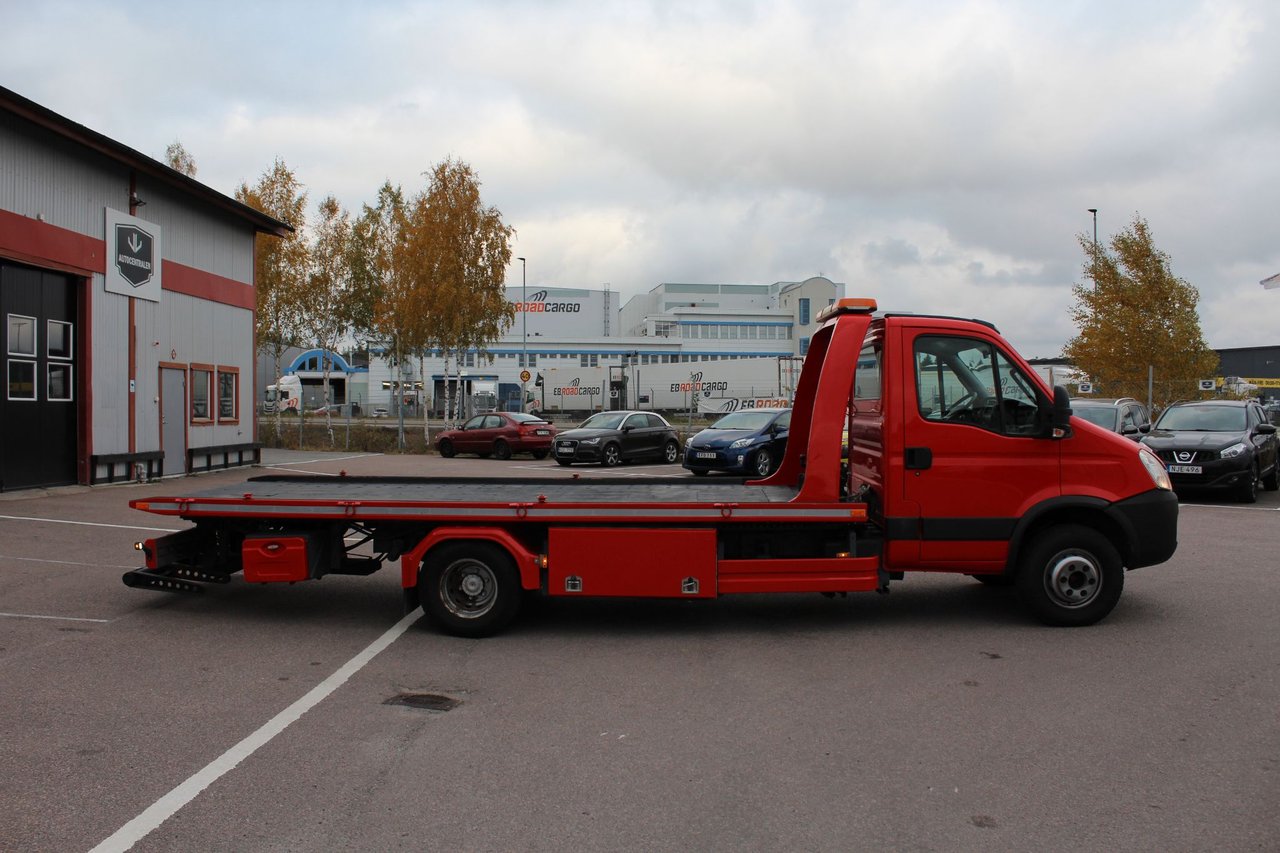 Iveco Daily 65C18 Karosseri Cab 3.0 HPT Manuell, 6-trinn, 176hk, 2009