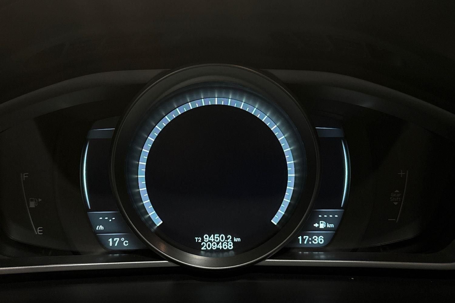 Volvo V40 T2 Manuell, 120hk, 2014