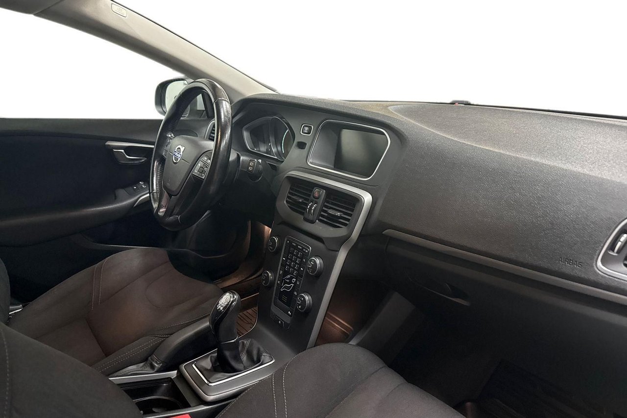 Volvo V40 T2 Manuell, 120hk, 2014