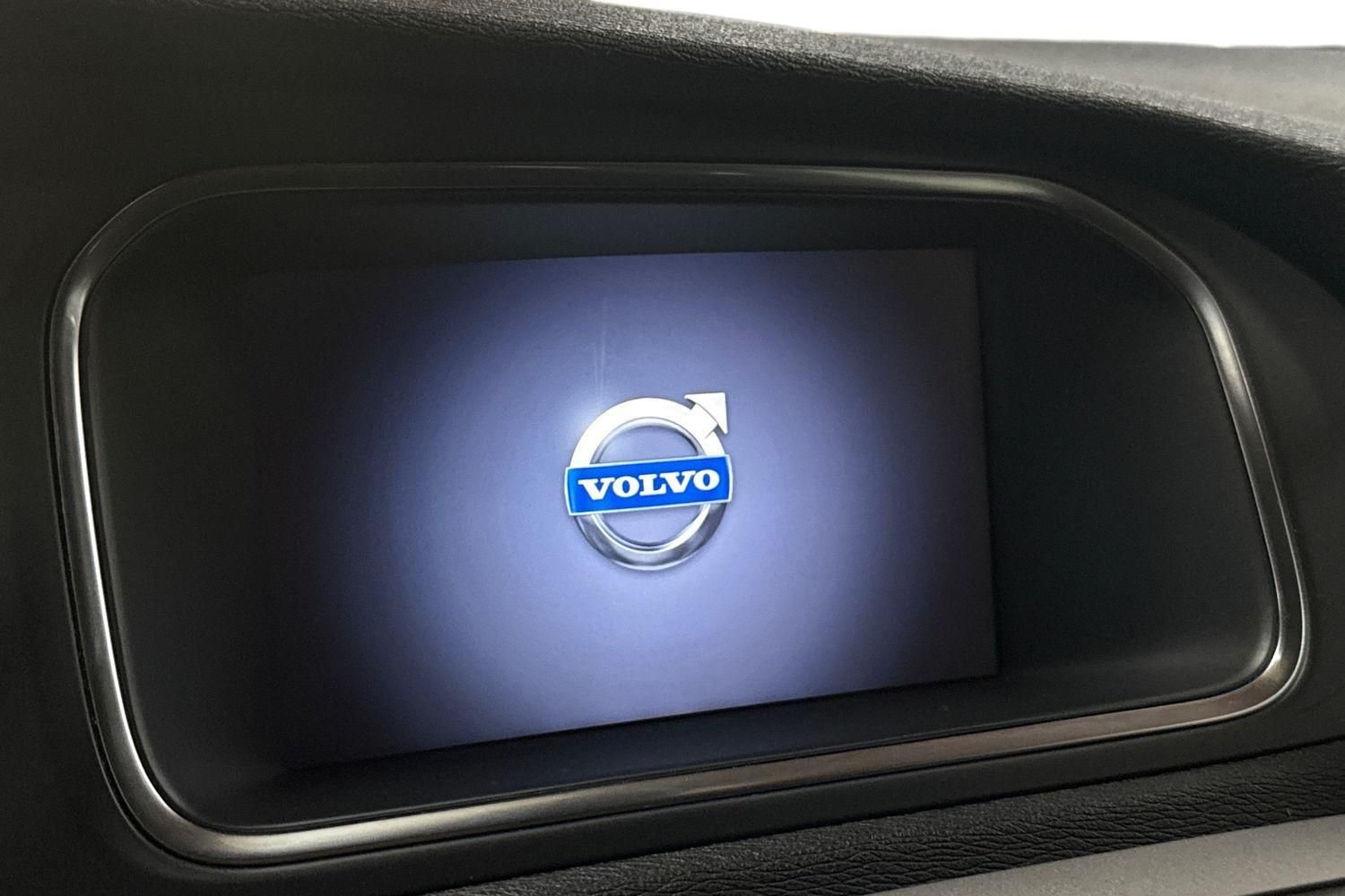 Volvo V40 T2 Manuell, 120hk, 2014