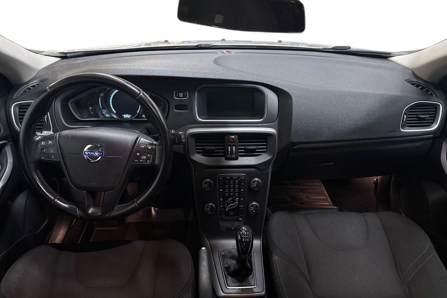 Volvo V40 T2 Manuell, 120hk, 2014