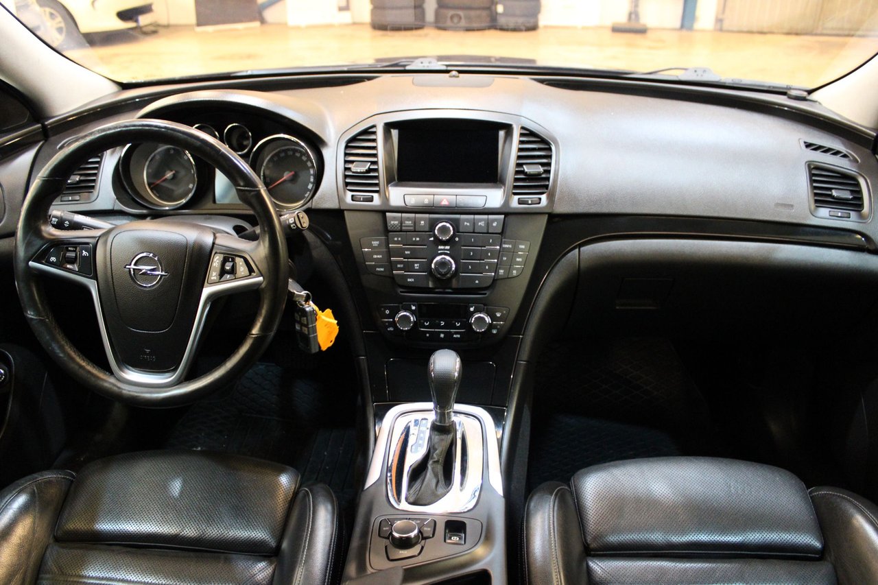 Opel Insignia Sports Tourer 2.0 BiTurbo CDTI 4x4 Automatisk, 6-trinn, 195hk, 2013