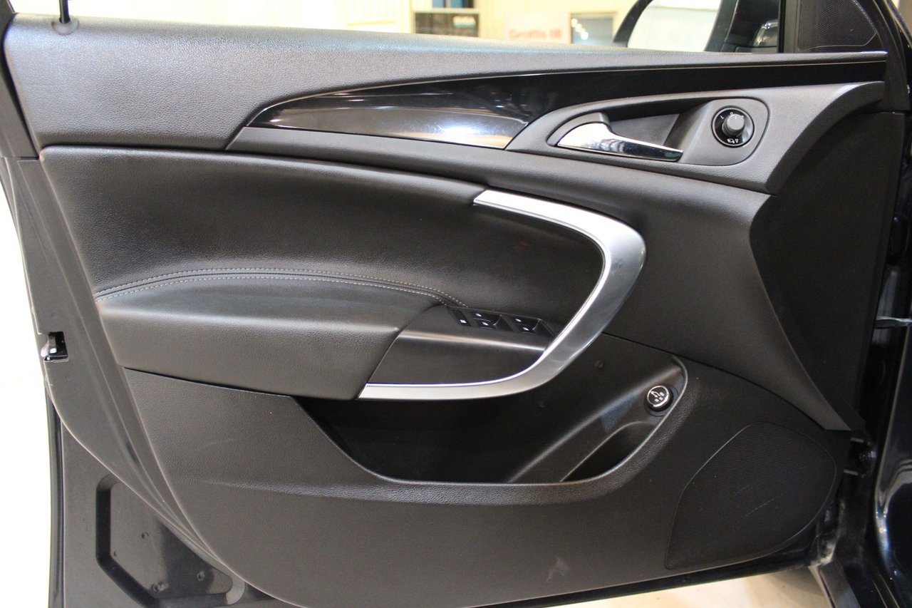 Opel Insignia Sports Tourer 2.0 BiTurbo CDTI 4x4 Automatisk, 6-trinn, 195hk, 2013