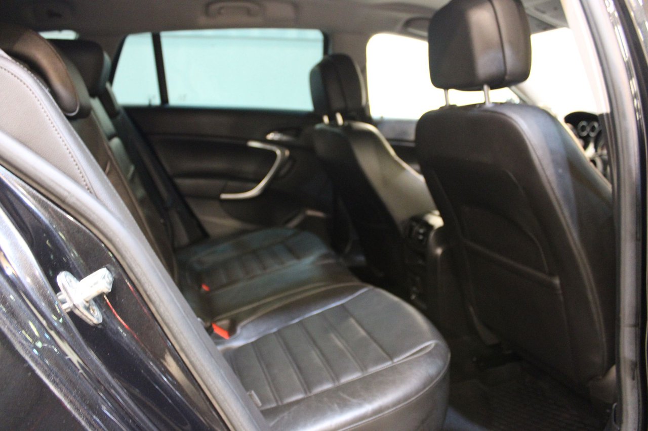 Opel Insignia Sports Tourer 2.0 BiTurbo CDTI 4x4 Automatisk, 6-trinn, 195hk, 2013