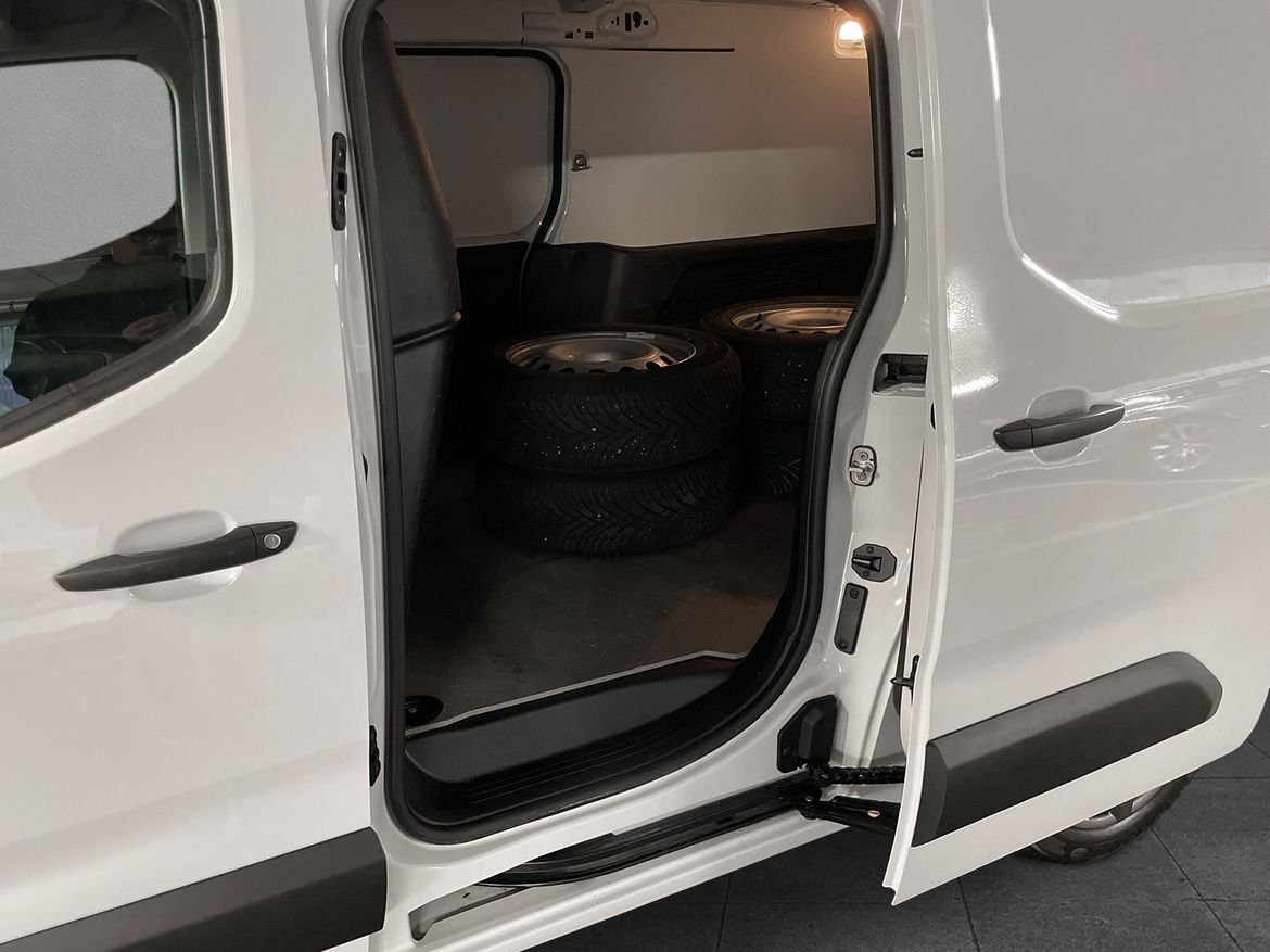 Fiat Doblò Van IP 1.5 BlueHDi Automatisk, 8-trinn, 130hk, 2023