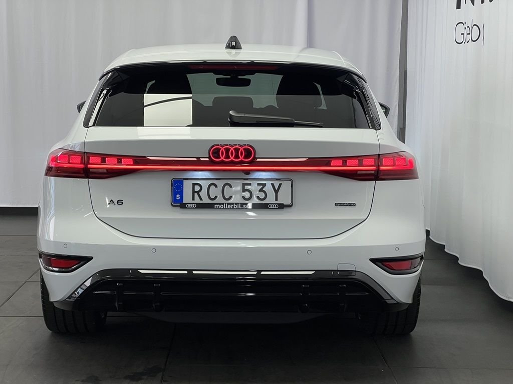 Audi A6 Avant e-tron quattro, 428hp, 2025