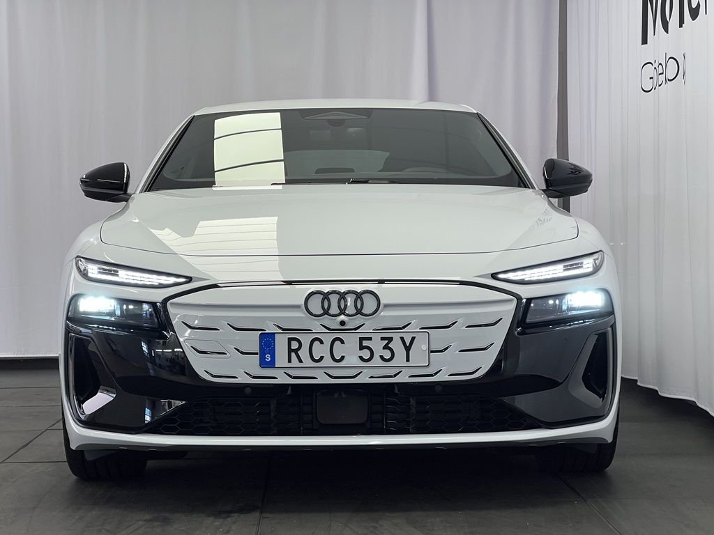 Audi A6 Avant e-tron quattro, 428hp, 2025