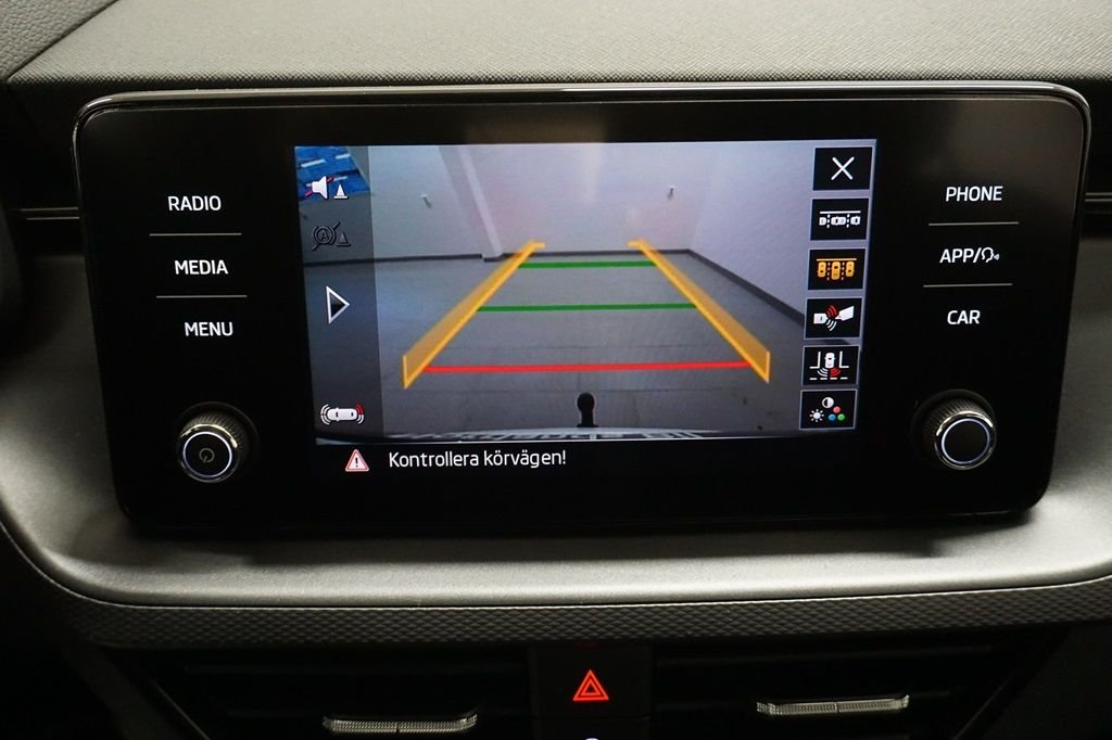 Škoda Kamiq 1.0 TSI DSG Sekventiell, 110hk, 2023