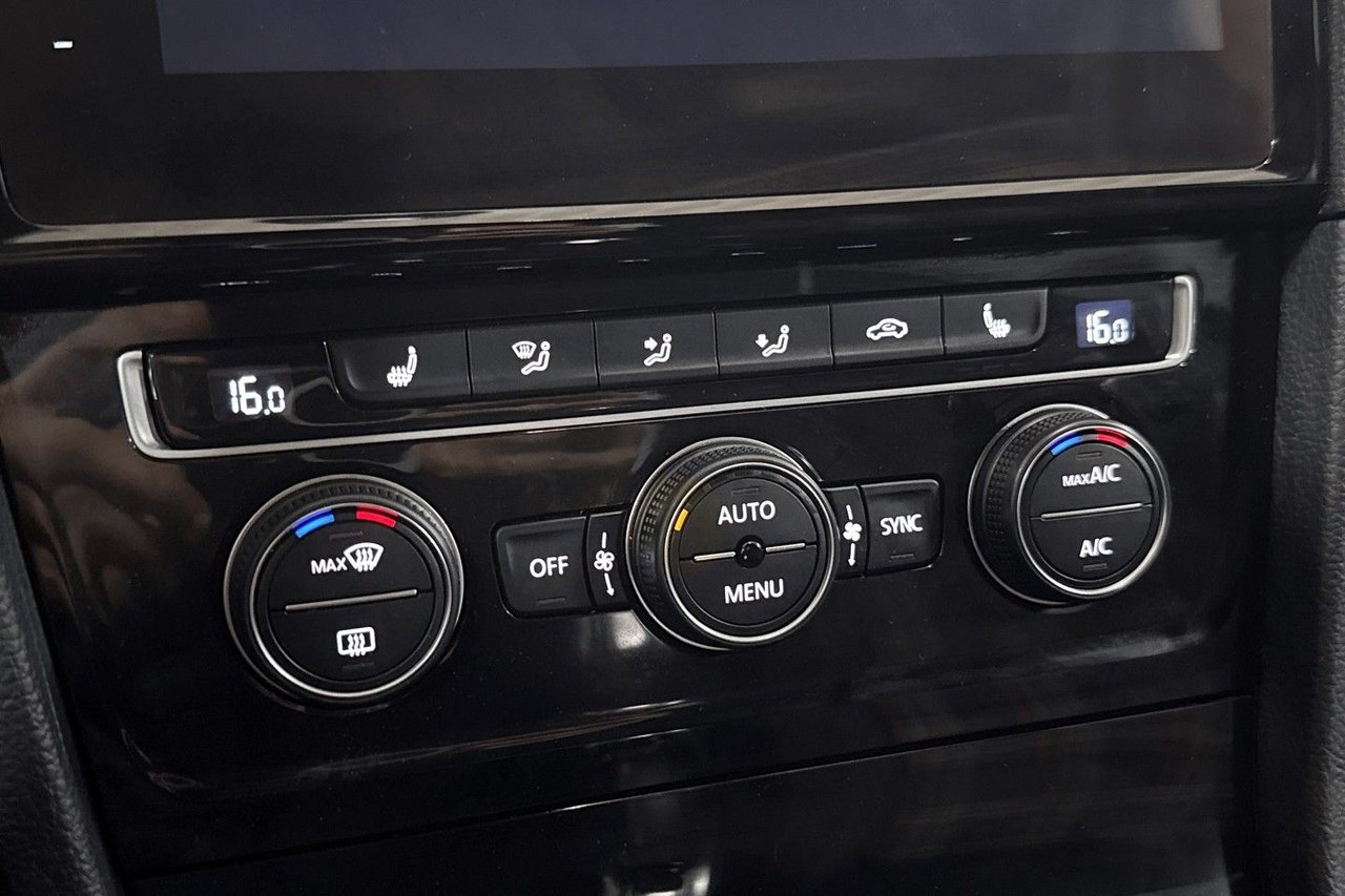 Volkswagen Golf 5-door GTI Performance 2.0 TSI BMT DSG Sekventiell, 245hk, 2017