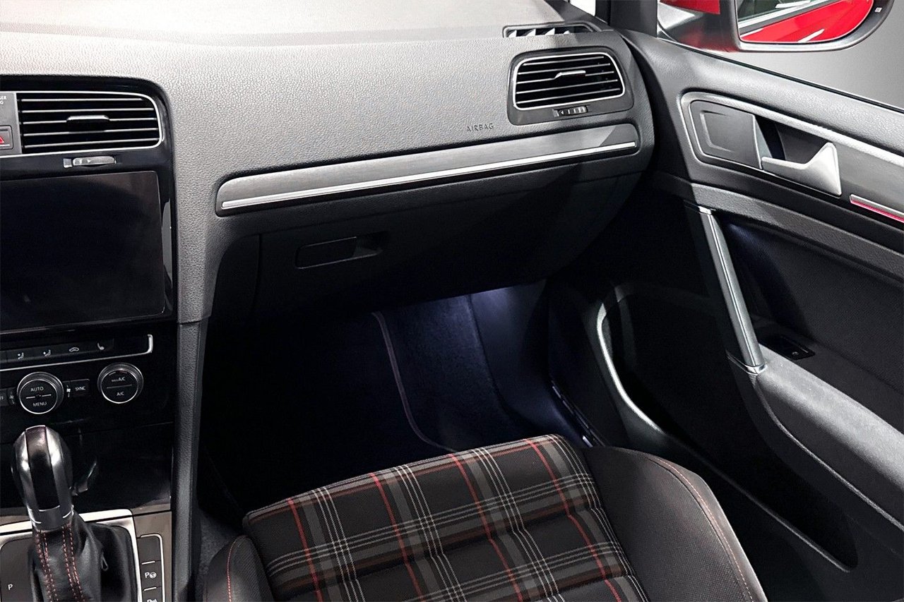 Volkswagen Golf 5-door GTI Performance 2.0 TSI BMT DSG Sekventiell, 245hk, 2017