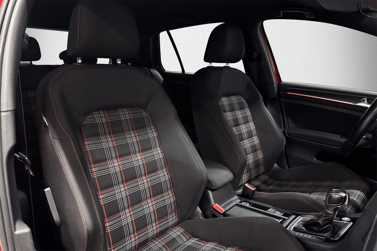Volkswagen Golf 5-door GTI Performance 2.0 TSI BMT DSG Sekventiell, 245hk, 2017
