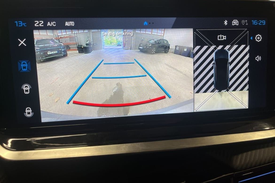 Peugeot 2008 1.2 PureTech 136 e-DSC, 136hk, 2024