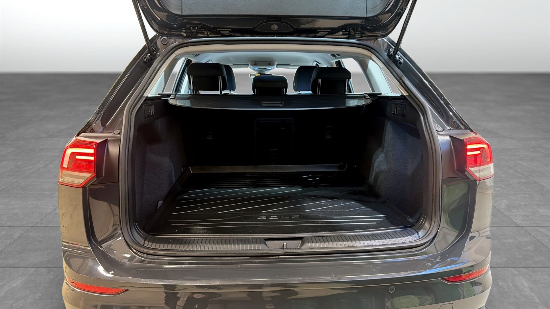 Volkswagen Golf Variant 1.5 eTSI ACT OPF DSG Sequential, 131hp, 2023