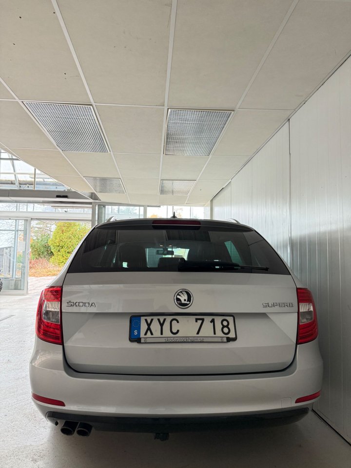 Škoda Superb Kombi 2.0 TDI 4x4 DSG Sekventiell, 170hk, 2014
