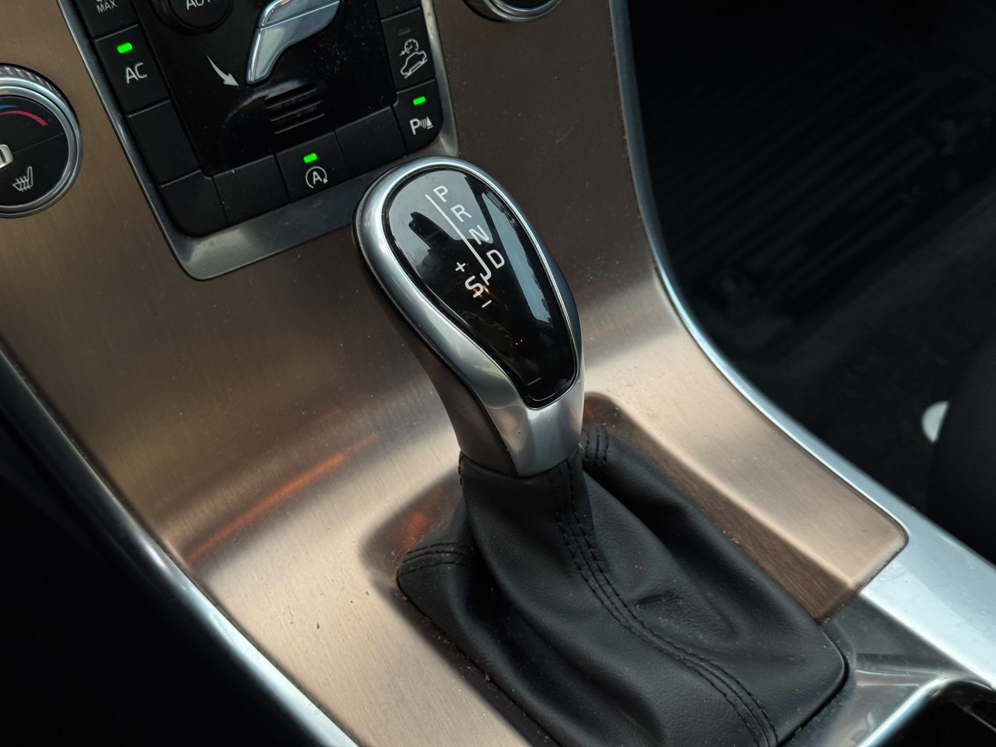 Volvo XC60 D4 AWD Geartronic, 6-trinn, 190hk, 2016