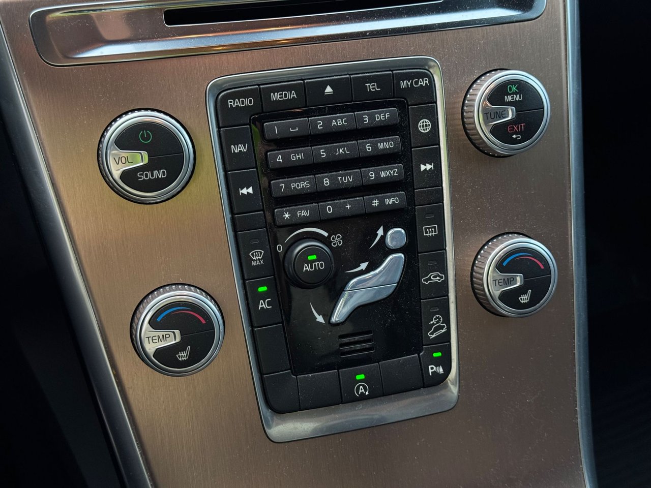 Volvo XC60 D4 AWD Geartronic, 6-trinn, 190hk, 2016