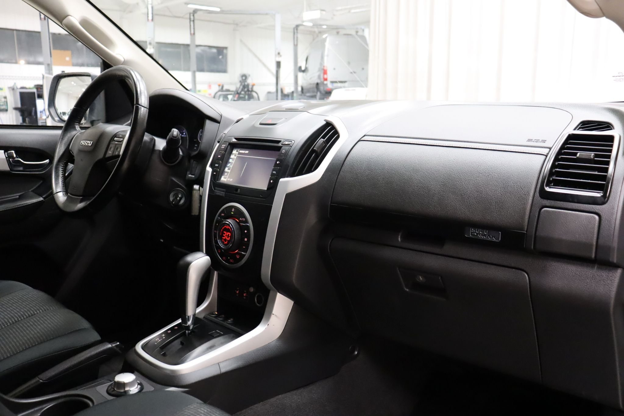 Isuzu D-Max Space Cab 4-door 1.9 4WD Automatic, 163hp, 2019