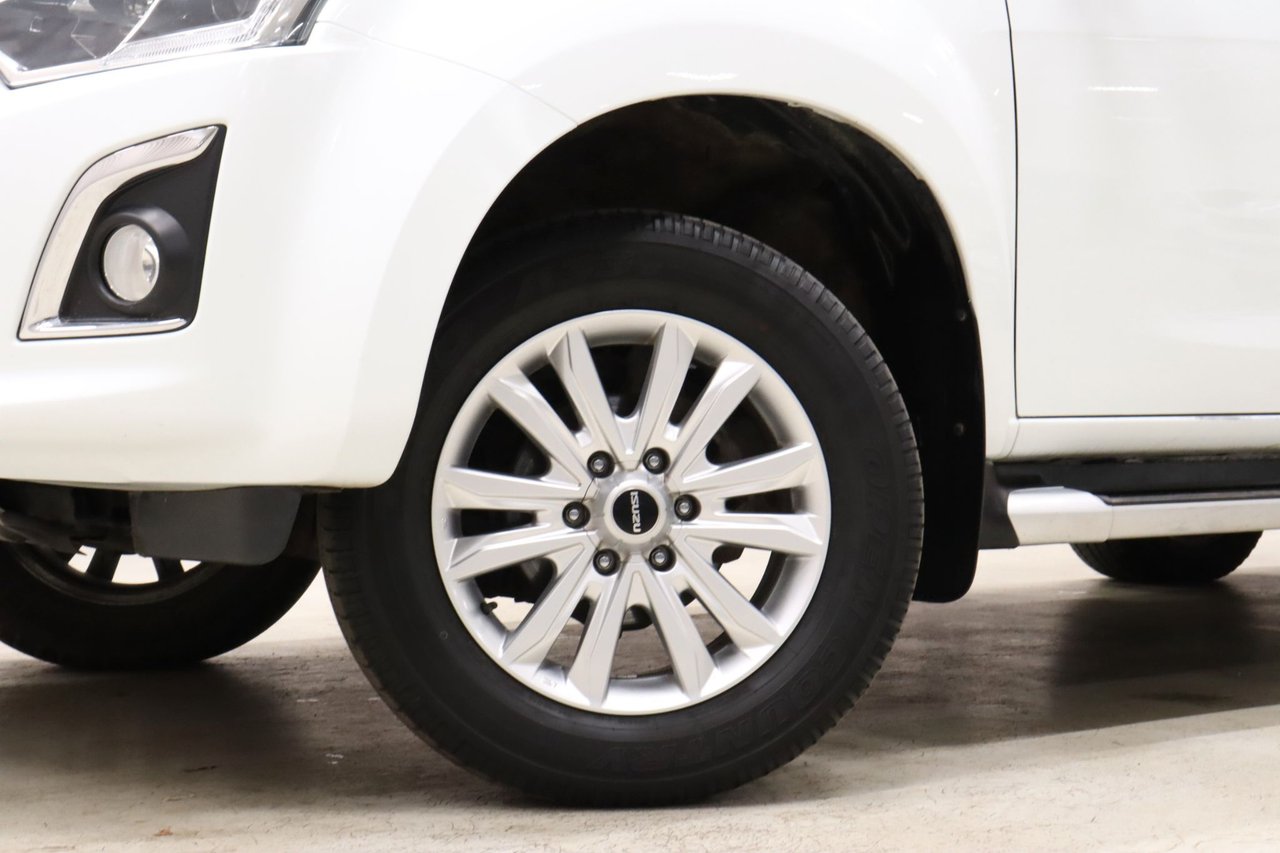 Isuzu D-Max Space Cab 4-door 1.9 4WD Automatic, 163hp, 2019