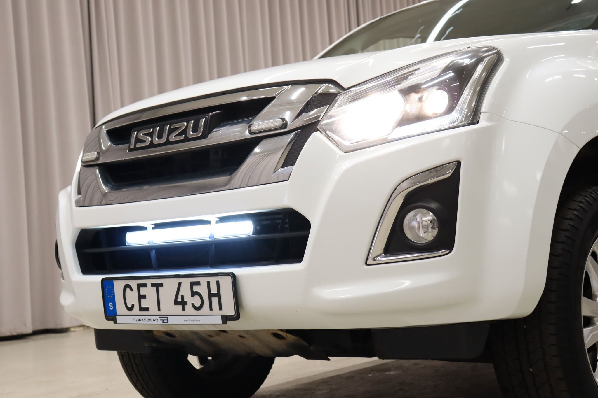Isuzu D-Max Space Cab 4-door 1.9 4WD Automatic, 163hp, 2019