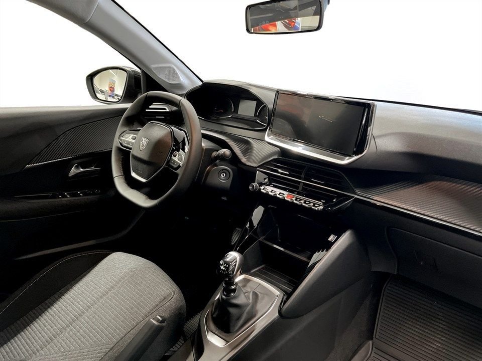 Peugeot 208 1.2 PureTech 100 Manual, 100hp, 2025