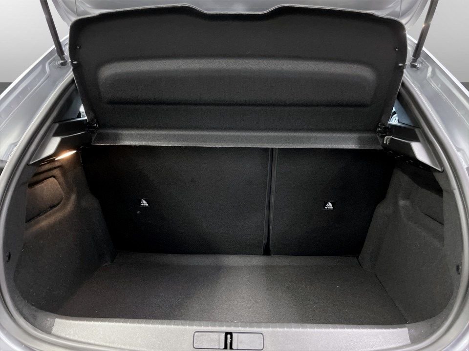 Peugeot 208 1.2 PureTech 100 Manual, 100hp, 2025