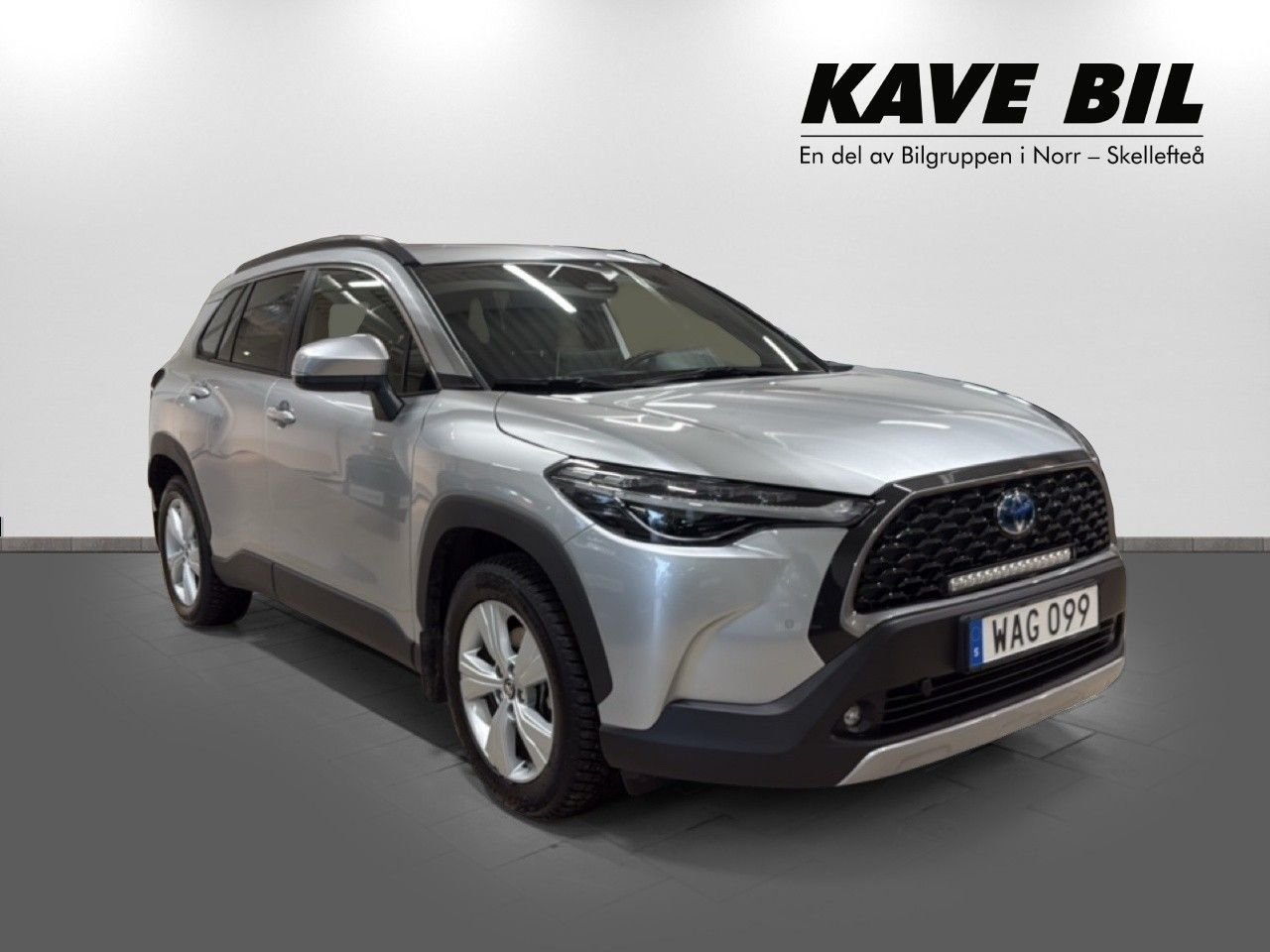 Toyota Corolla Cross Hybrid AWD-i e-CVT, 197hk, 2023