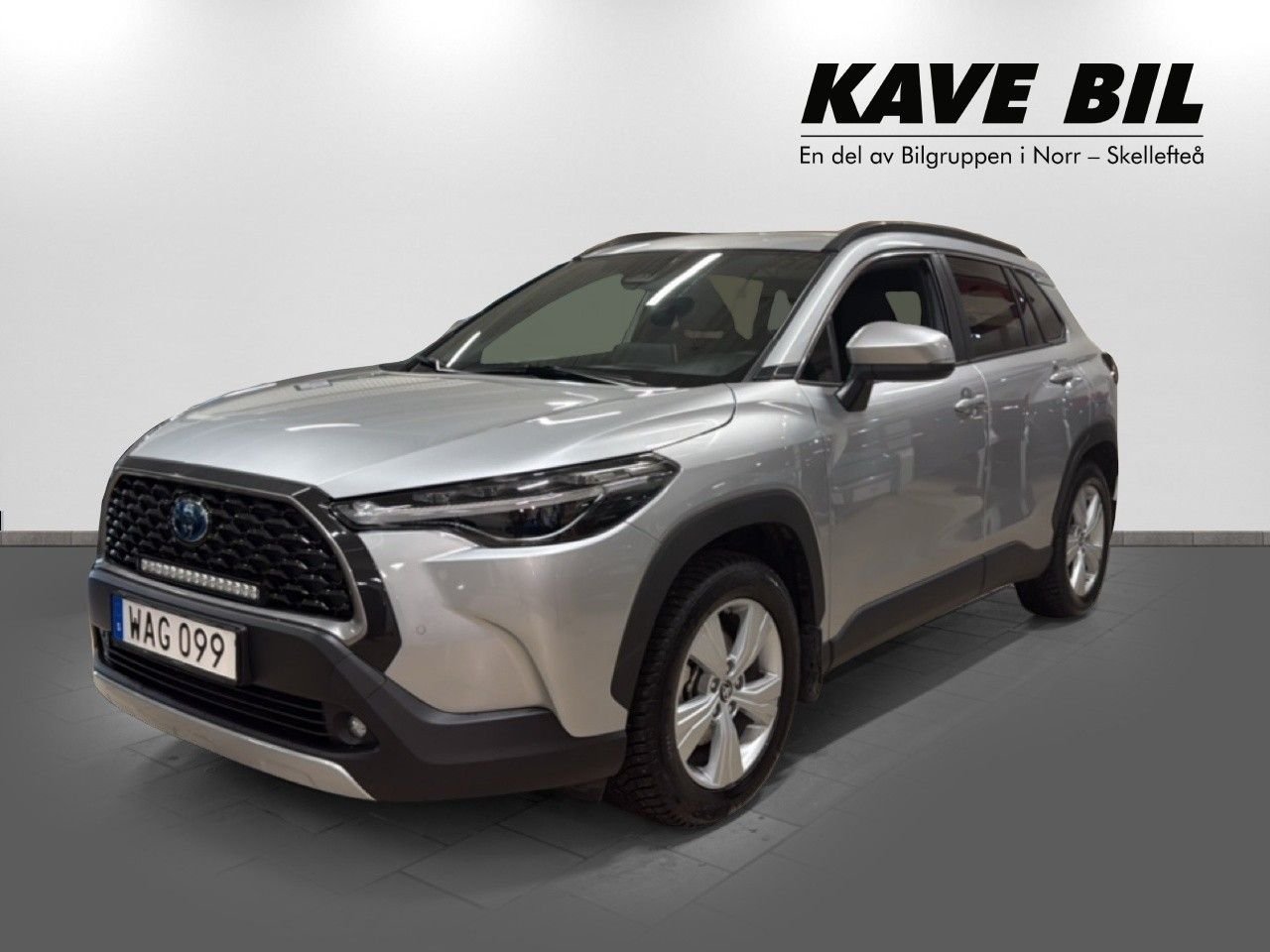 Toyota Corolla Cross Hybrid AWD-i e-CVT, 197hk, 2023