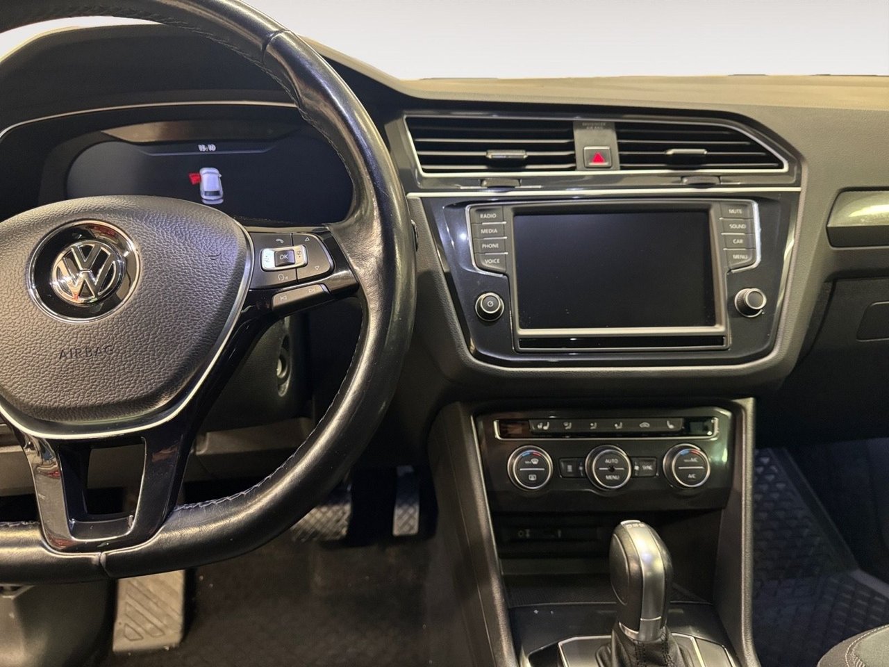 Volkswagen Tiguan 2.0 TDI DPF SCR BMT 4Motion DSG Sekventiell, 190hk, 2017