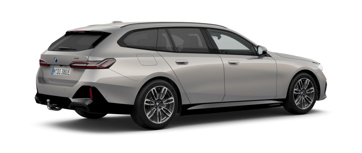 BMW i5 xDrive40 Touring, 394ps, 2026