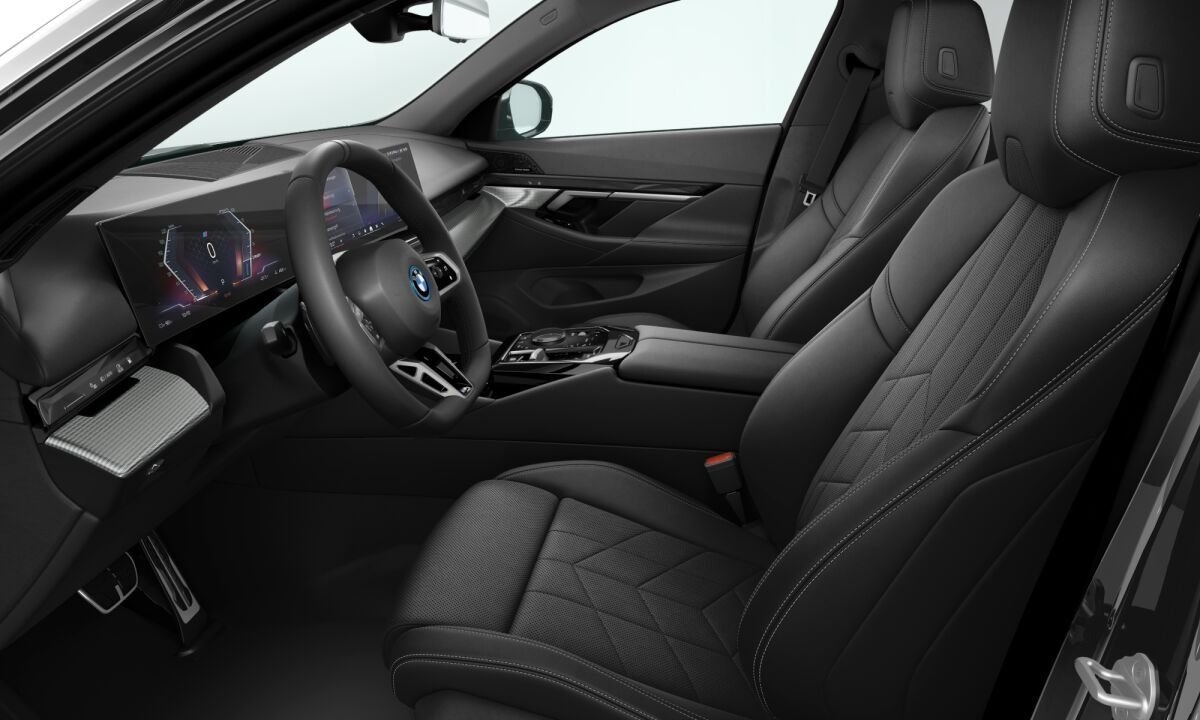 BMW i5 xDrive40 Touring, 394ps, 2026