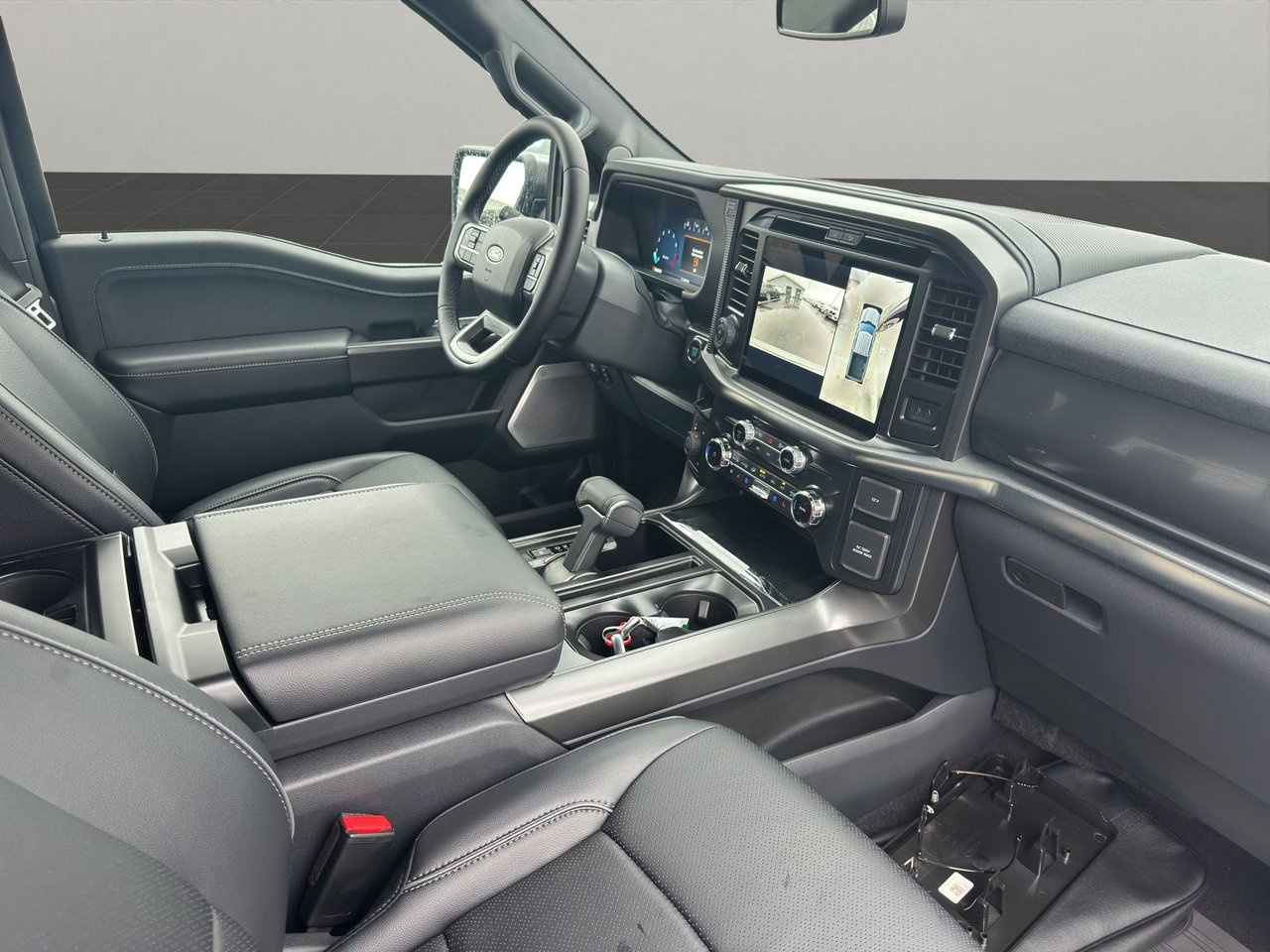 Ford F-150 SuperCrew 5.0 V8 Ti-VCT FFV 4x4 SelectShift, 406hp, 2025