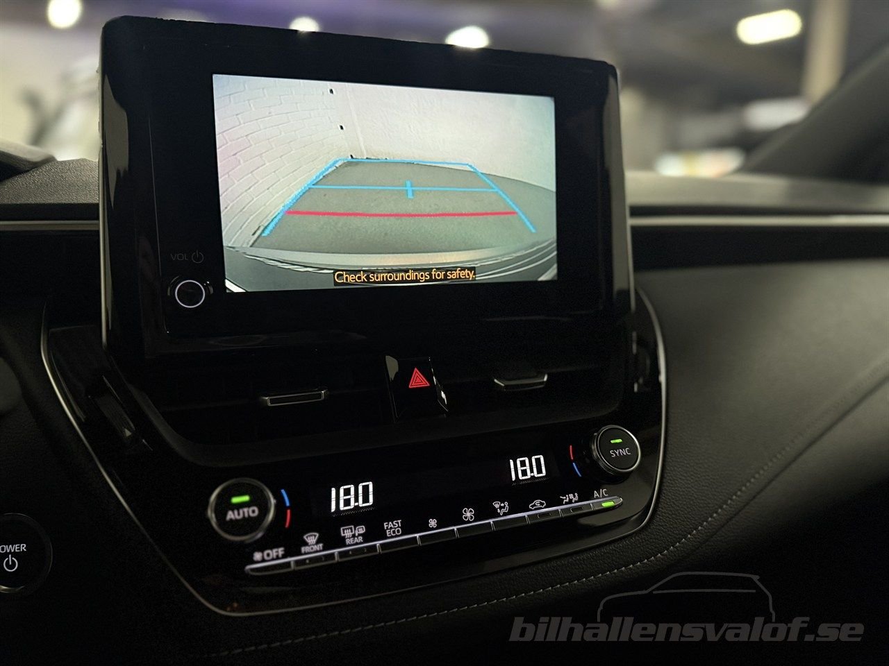 Suzuki Swace Hybrid e-CVT, 140hp, 2025