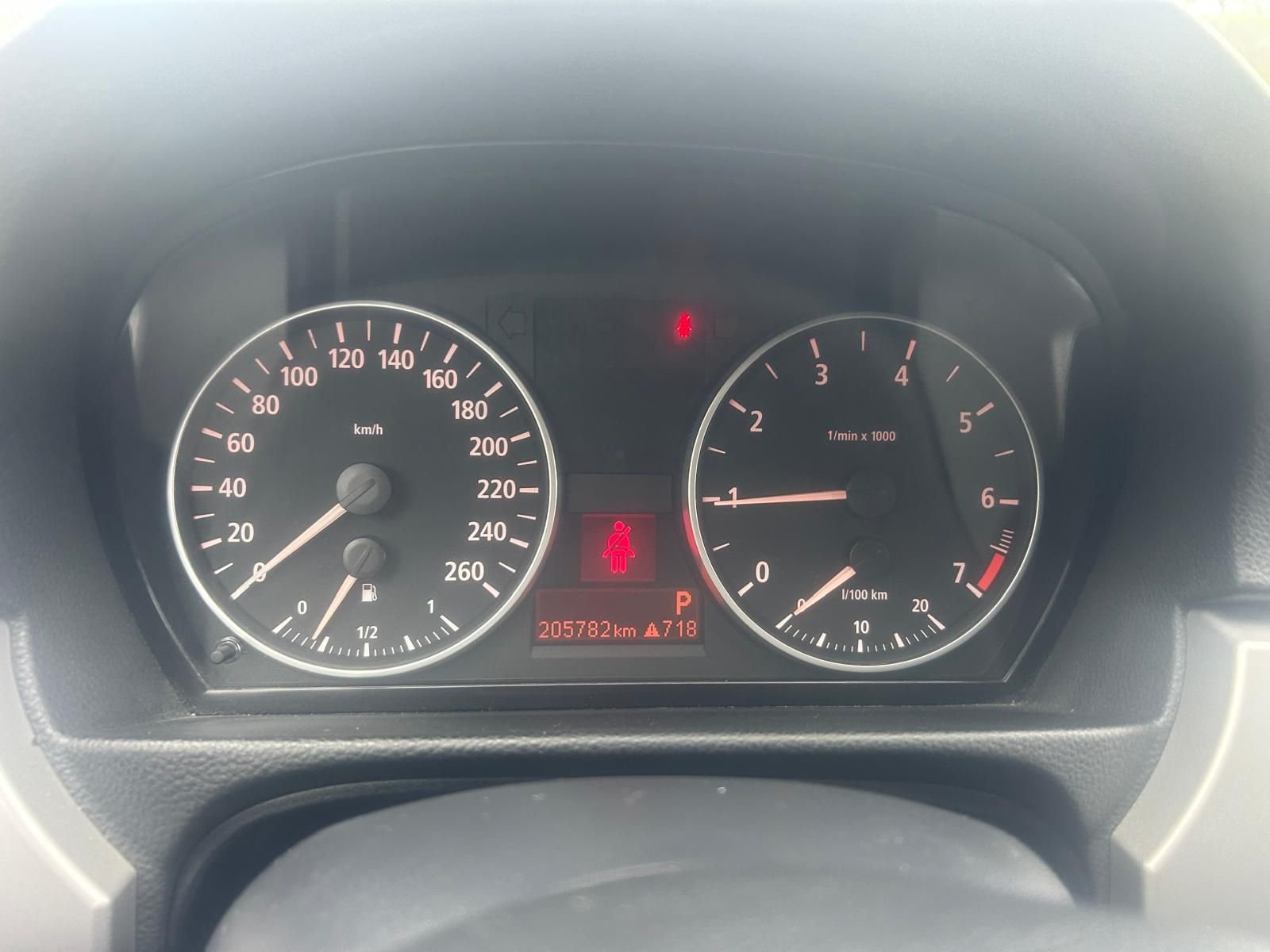 BMW 320i Sedan Automatisk, 6-trinn, 150ps, 2005