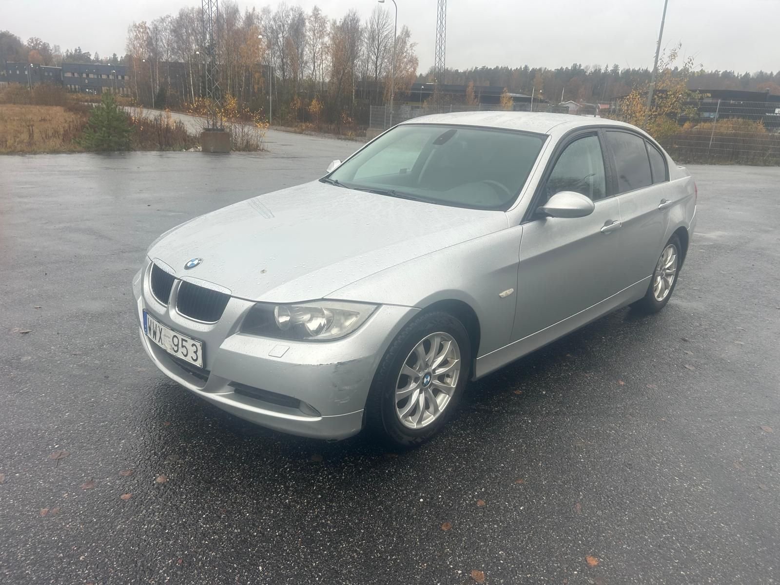 BMW 320i Sedan Automatisk, 6-trinn, 150ps, 2005