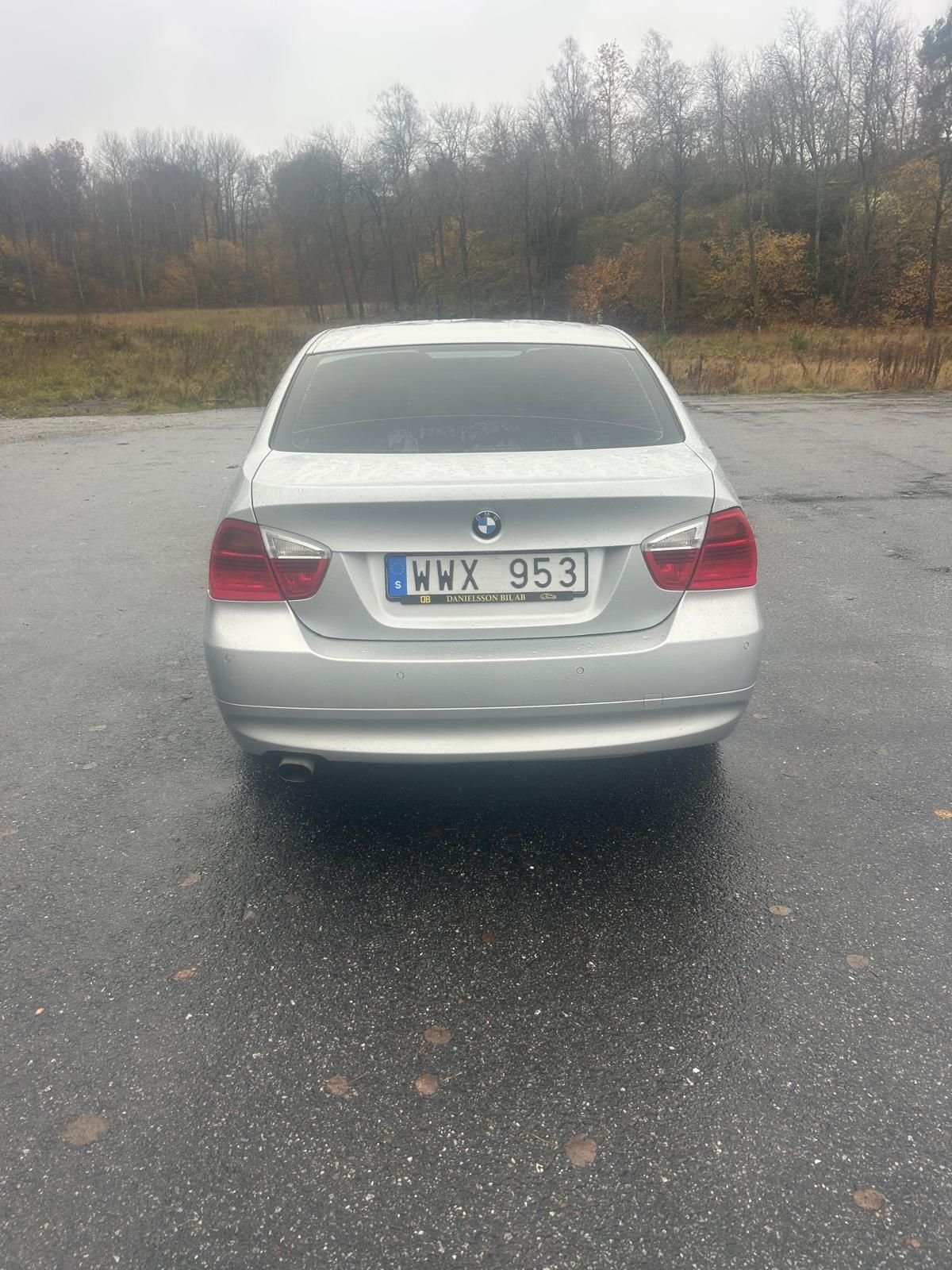 BMW 320i Sedan Automatisk, 6-trinn, 150ps, 2005