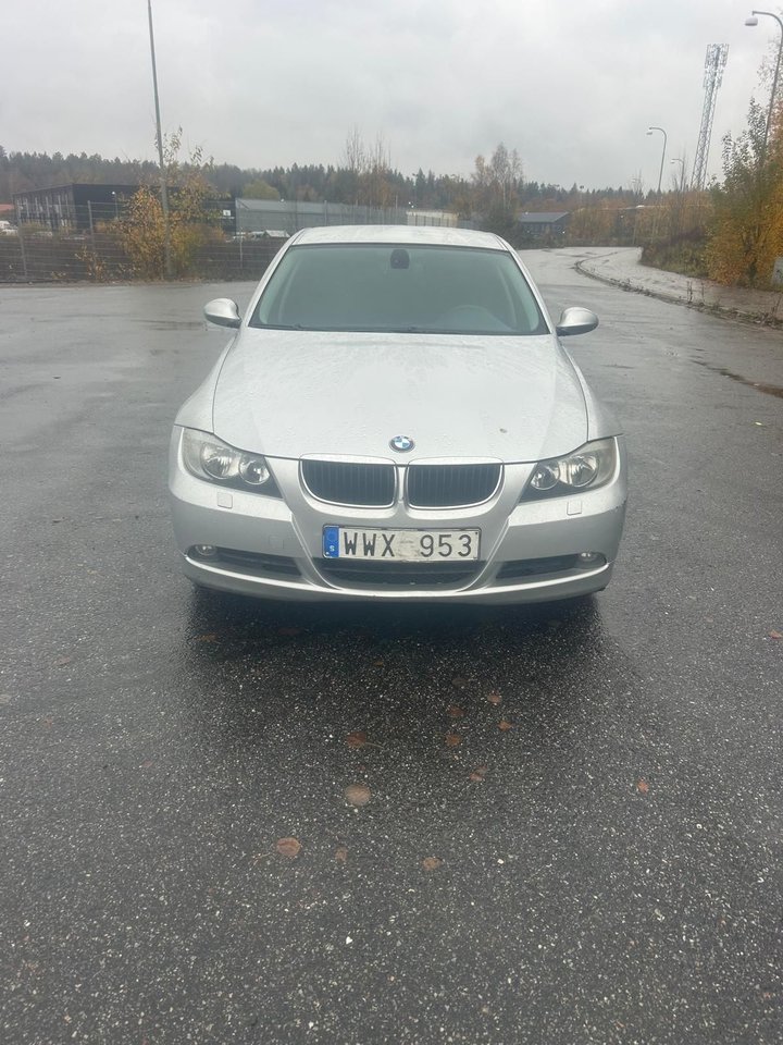 BMW 320i Sedan Automatisk, 6-trinn, 150ps, 2005