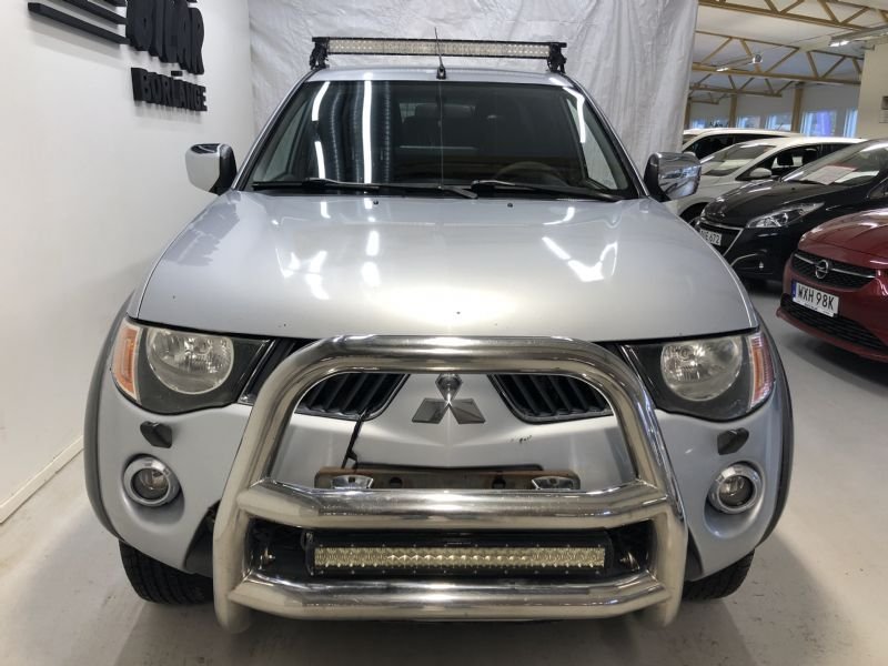Mitsubishi L200 Club Cab 2.5 4x4 Manuell, 5-trinn, 136hk, 2007