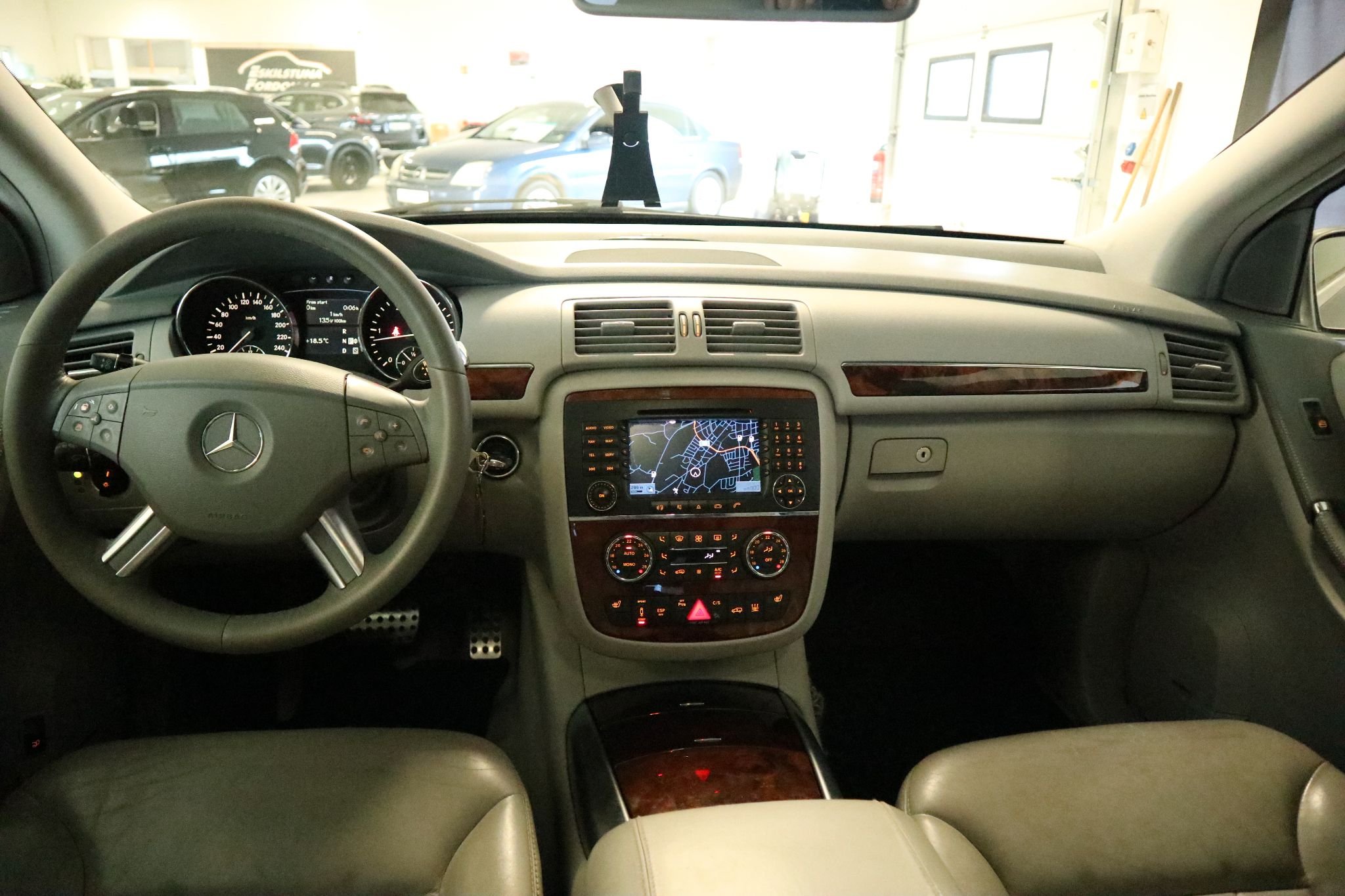 Mercedes-Benz R 320 CDI 4MATIC 7G-Tronic, 224hp, 2007