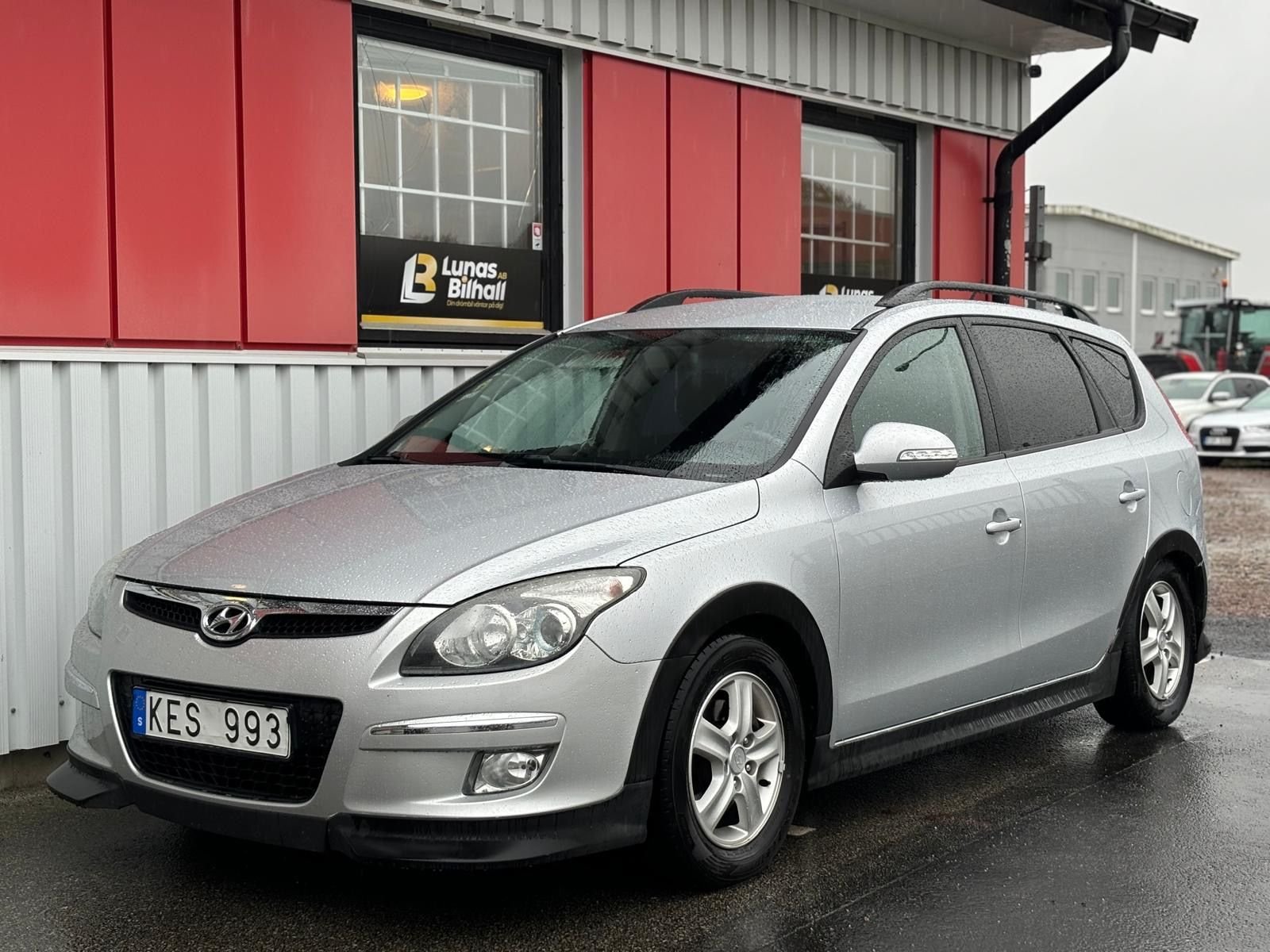 Hyundai i30cw 1.6 CRDi Manual, 116hp, 2010