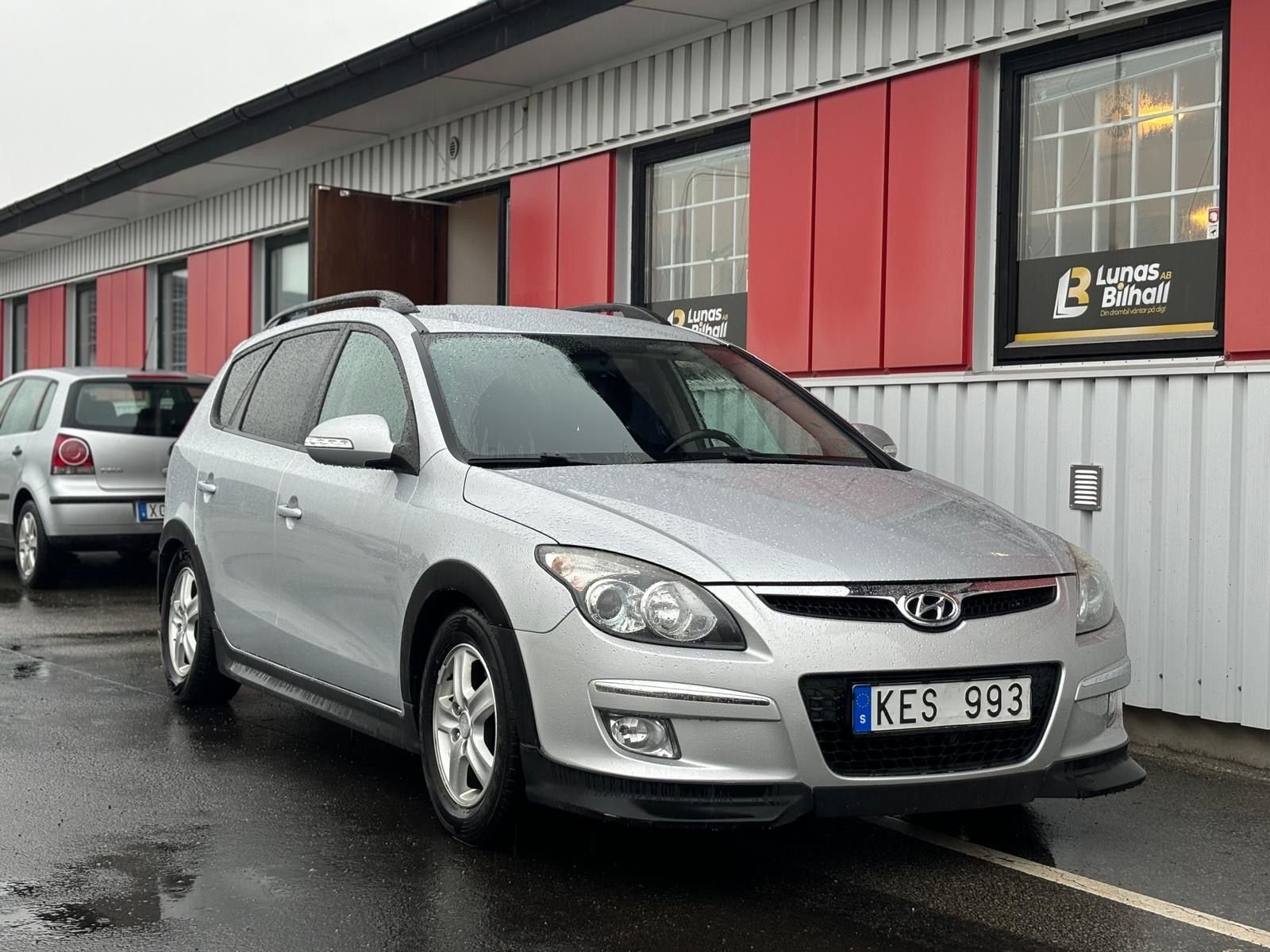 Hyundai i30cw 1.6 CRDi Manual, 116hp, 2010