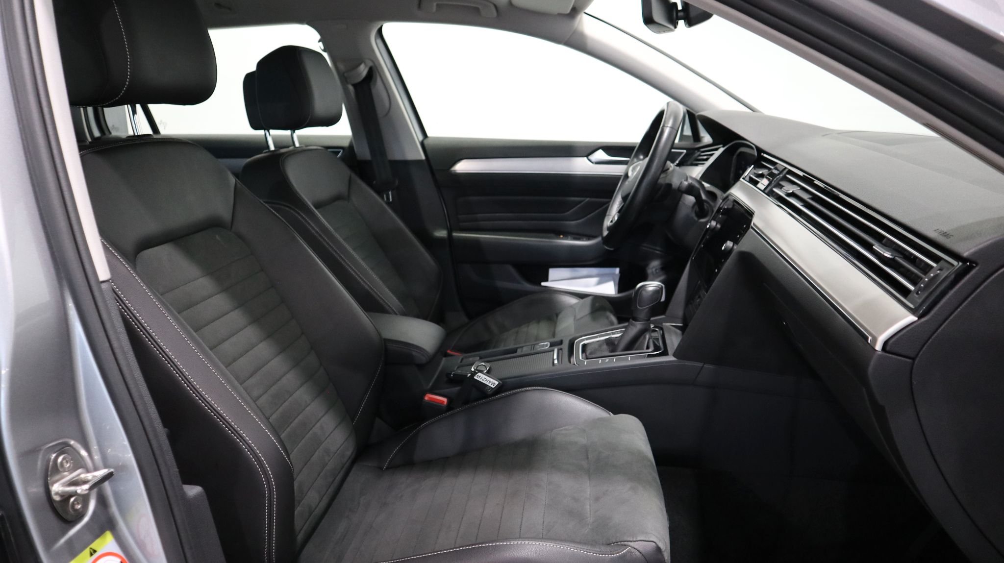 Volkswagen Passat Stasjonsvogn 2.0 TDI DPF SCR 4Motion DSG sekvensiell, 7-trinn, 200ps, 2024