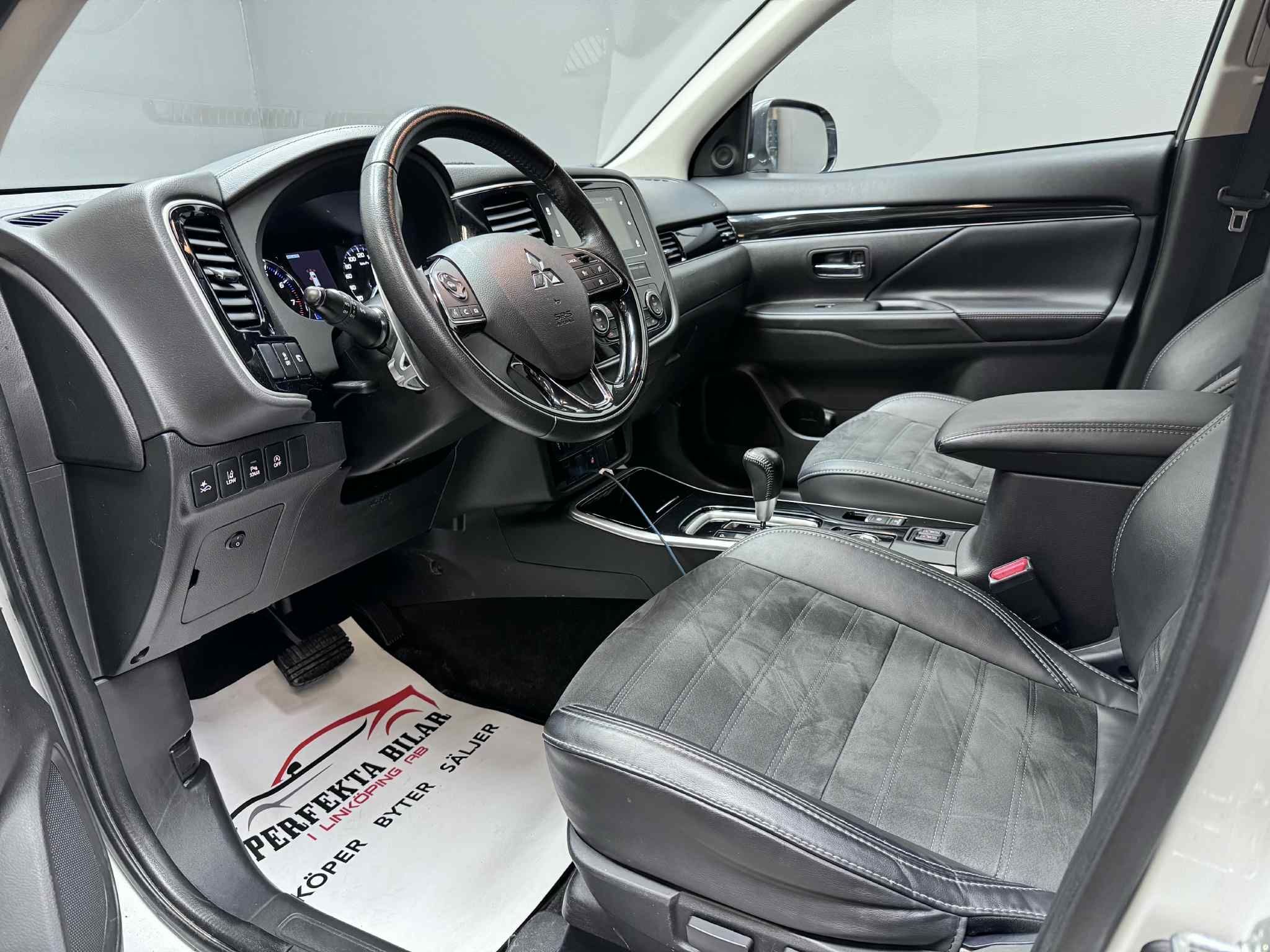 Mitsubishi Outlander 2.0 4WD CVT, 150hp, 2019