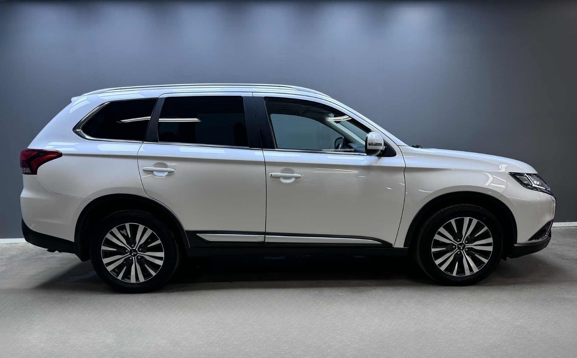 Mitsubishi Outlander 2.0 4WD CVT, 150hp, 2019
