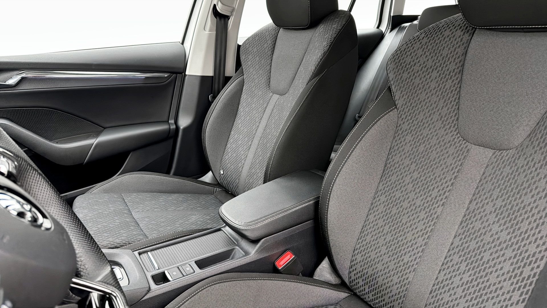 Škoda Octavia Stasjonsvogn 1.0 TSI e-TEC DSG sekvensiell, 7-trinn, 110ps, 2023