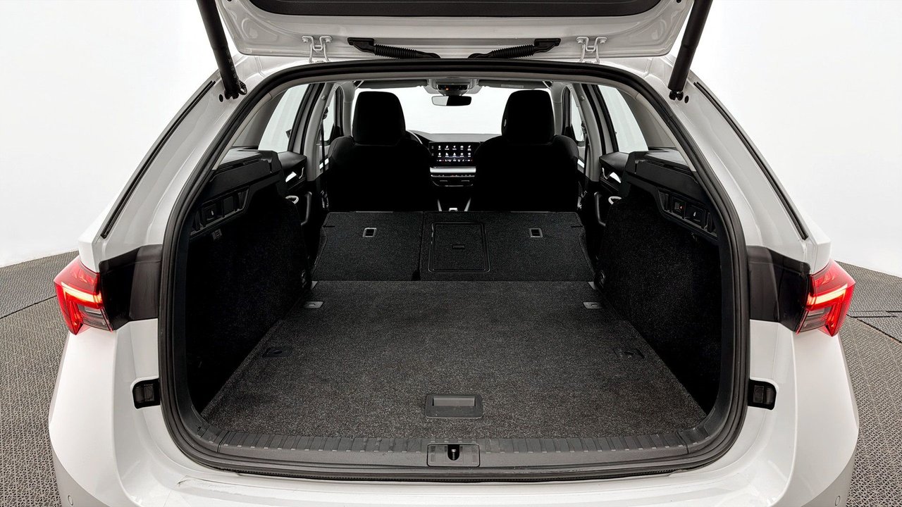 Škoda Octavia Stasjonsvogn 1.0 TSI e-TEC DSG sekvensiell, 7-trinn, 110ps, 2023