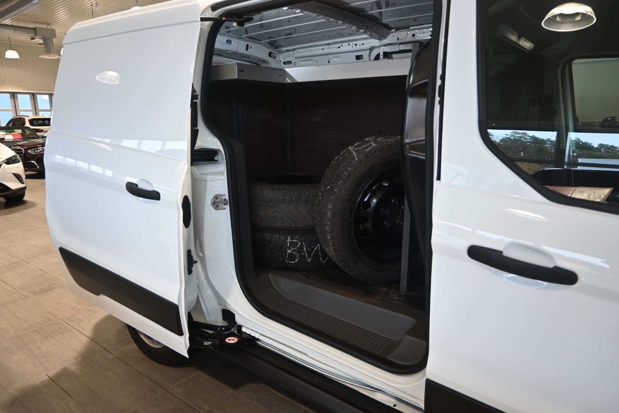 Ford Transit Connect 230 LWB 1.5 EcoBlue SelectShift, 8-trinn, 100hk, 2022